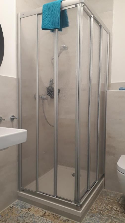 Gemuetliches Apartment Am Kurpark In באד אמס מראה חיצוני תמונה
