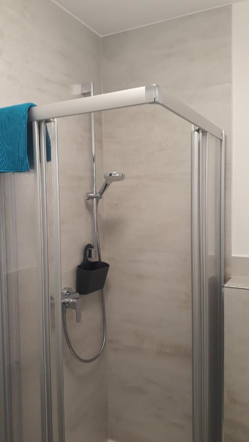 Gemuetliches Apartment Am Kurpark In באד אמס מראה חיצוני תמונה