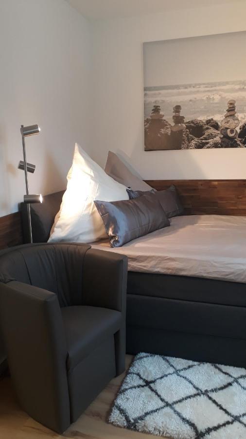 Gemuetliches Apartment Am Kurpark In באד אמס מראה חיצוני תמונה