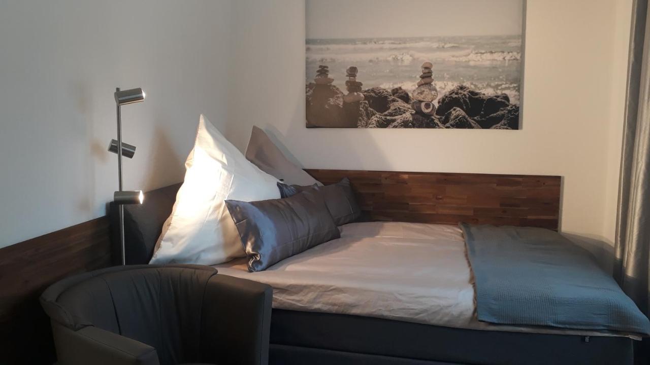 Gemuetliches Apartment Am Kurpark In באד אמס מראה חיצוני תמונה